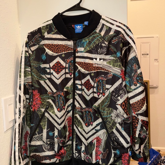 adidas Black Floral & Geometric Print Bomber Jacket - Picture 5 of 8